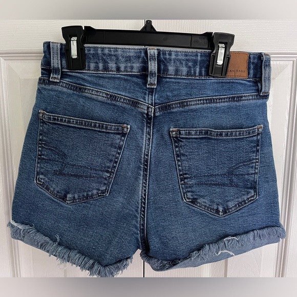 American Eagle Jean Mom Shorts - Picture 9 of 14